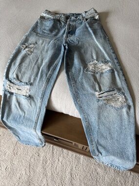 Revice Denim Super 80's  Wash Distressed Jeans Size 29 like new